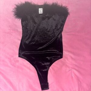 Chic Black Feather Trim Bodysuit